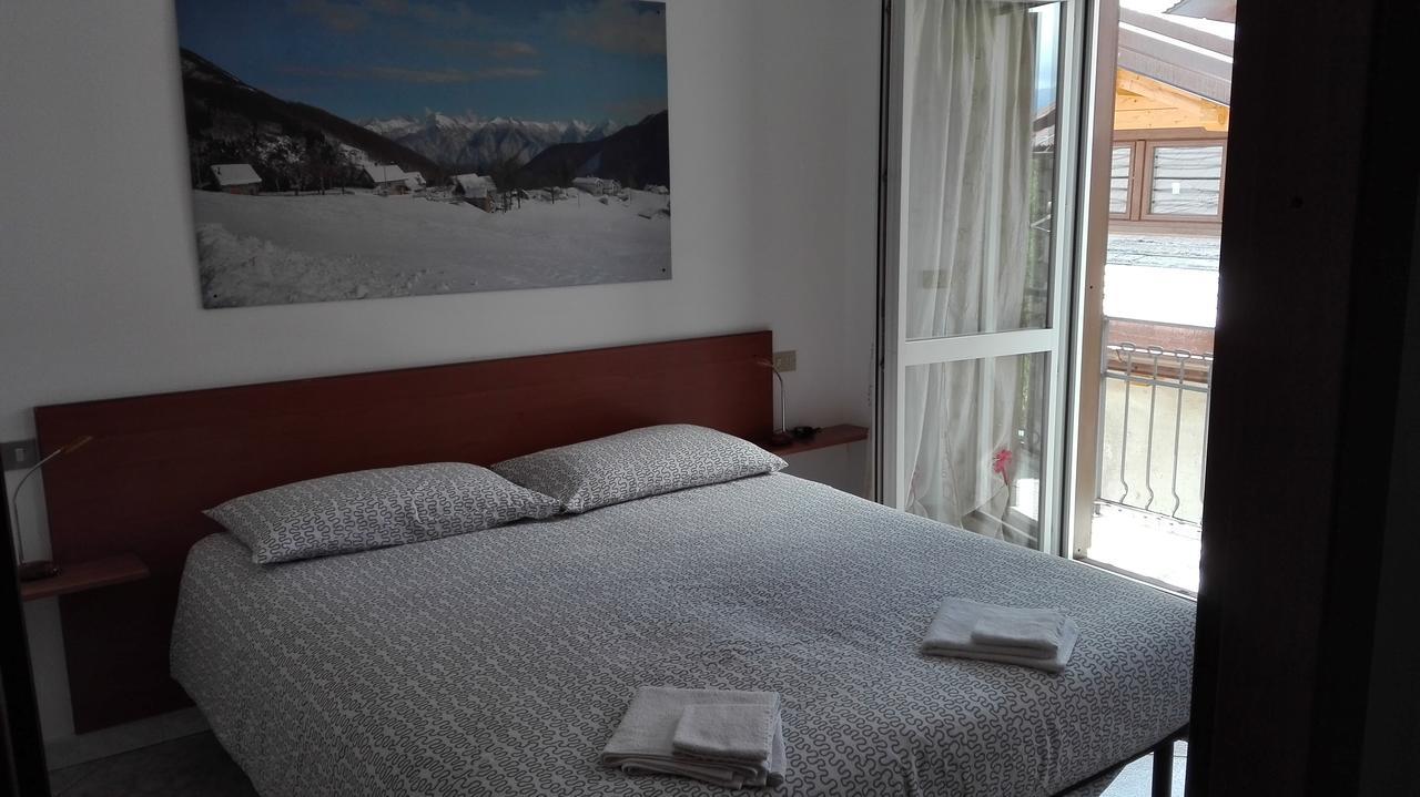 Residence Arvinei Malesco Pokój zdjęcie